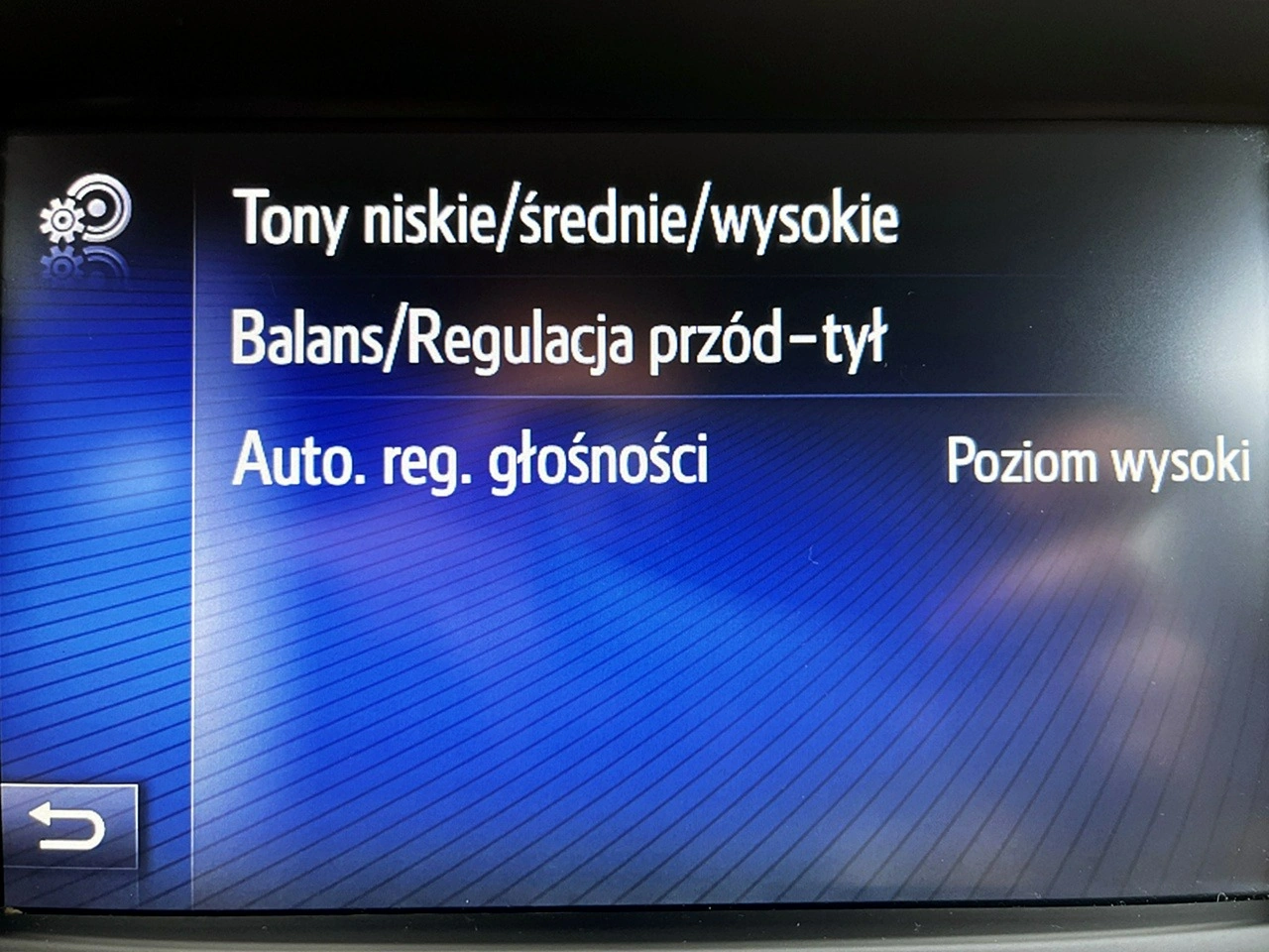 Toyota Avensis - Zdjęcie 45