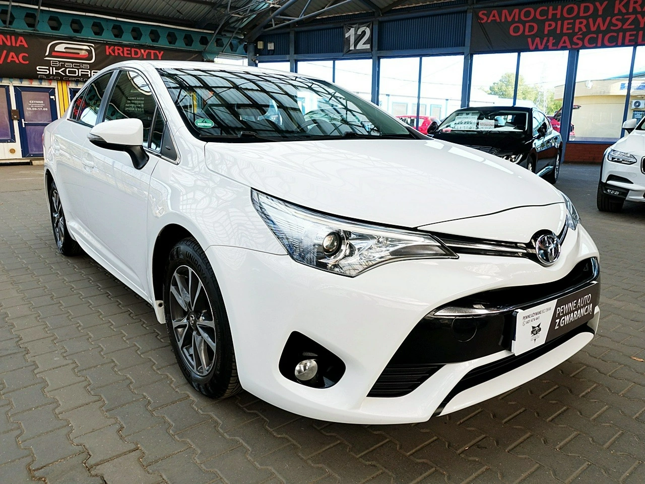 Toyota Avensis - Zdjęcie 60