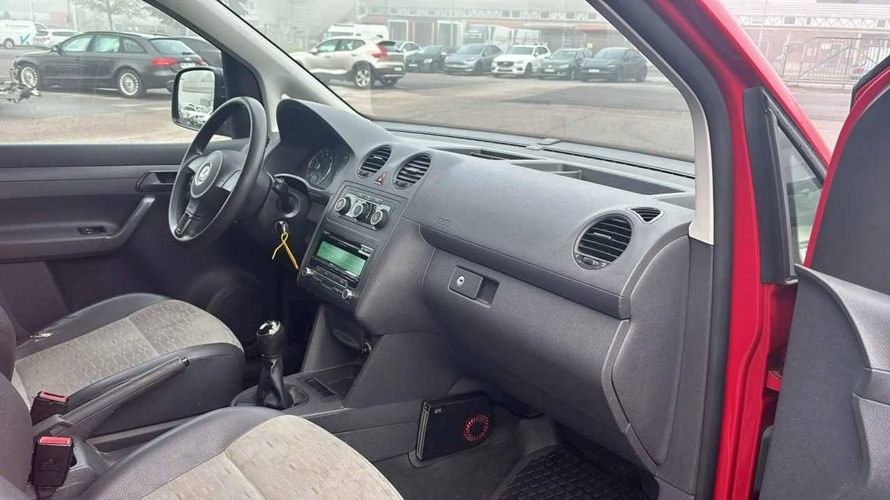Volkswagen Caddy - Zdjęcie 12