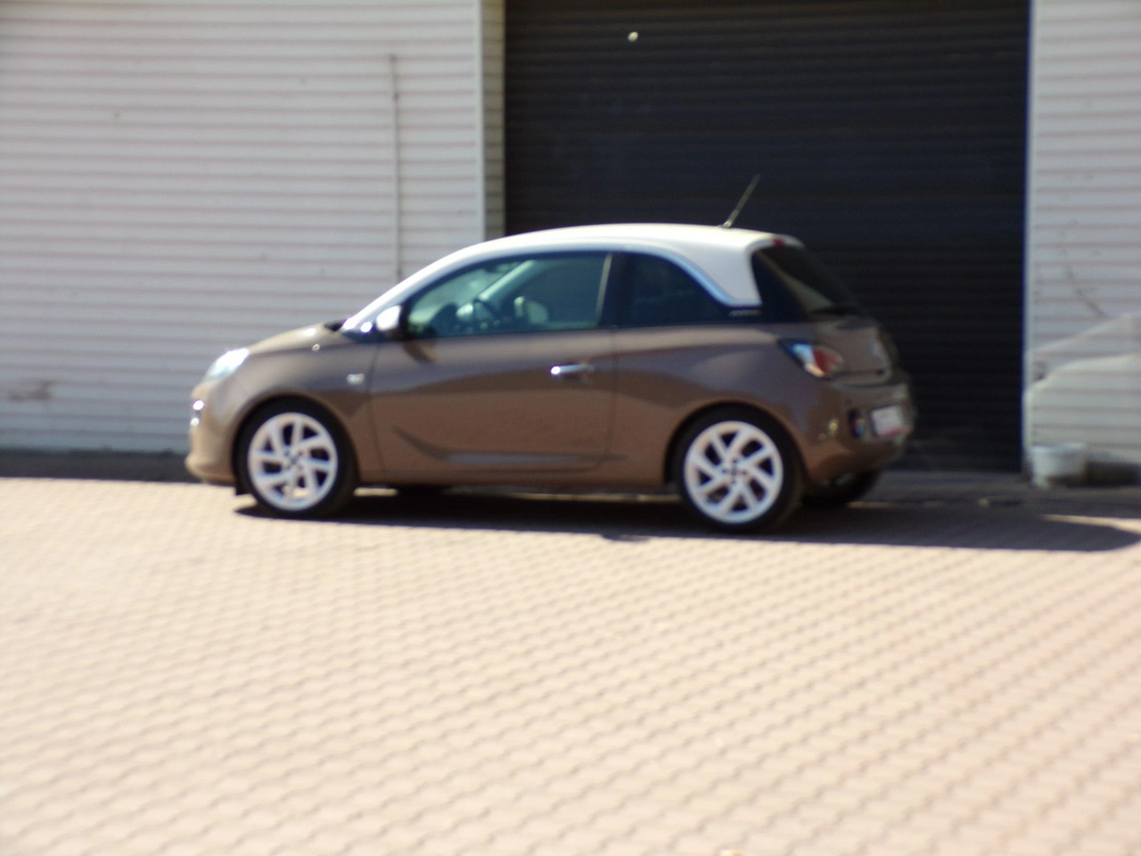 Opel Adam - Zdjęcie 11