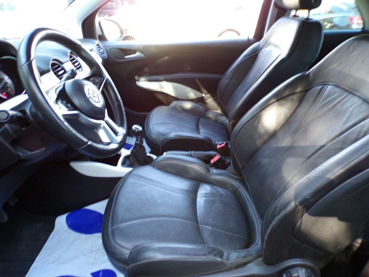 Opel Adam - Zdjęcie 23