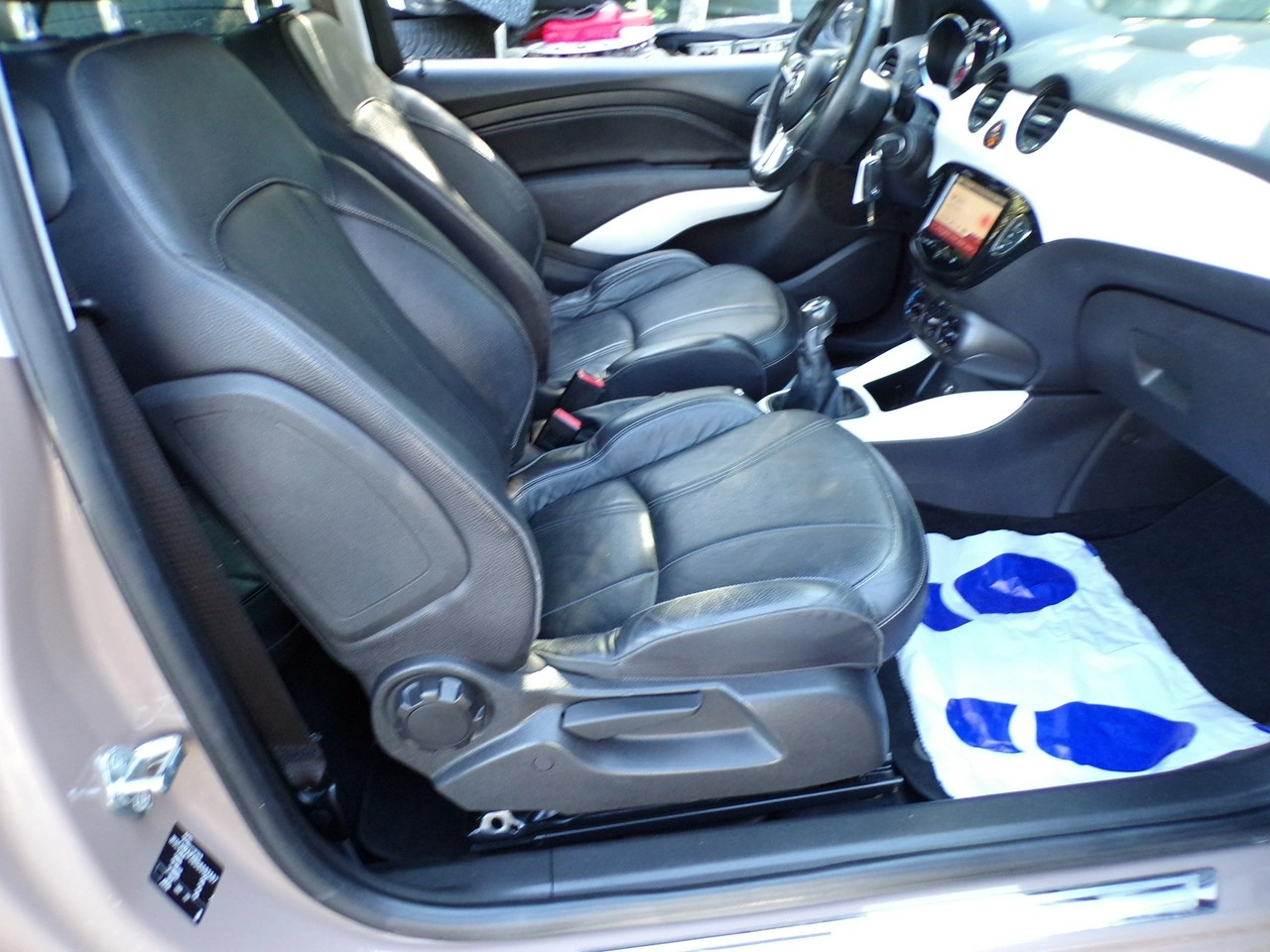 Opel Adam - Zdjęcie 27