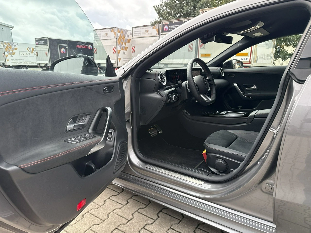 Mercedes CLA 200 - Zdjęcie 9