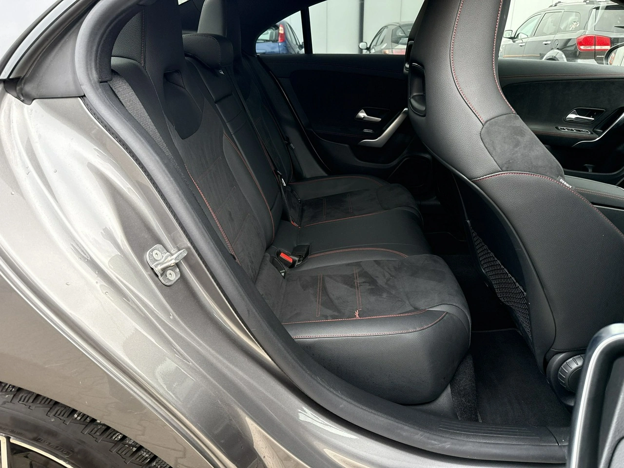 Mercedes CLA 200 - Zdjęcie 17