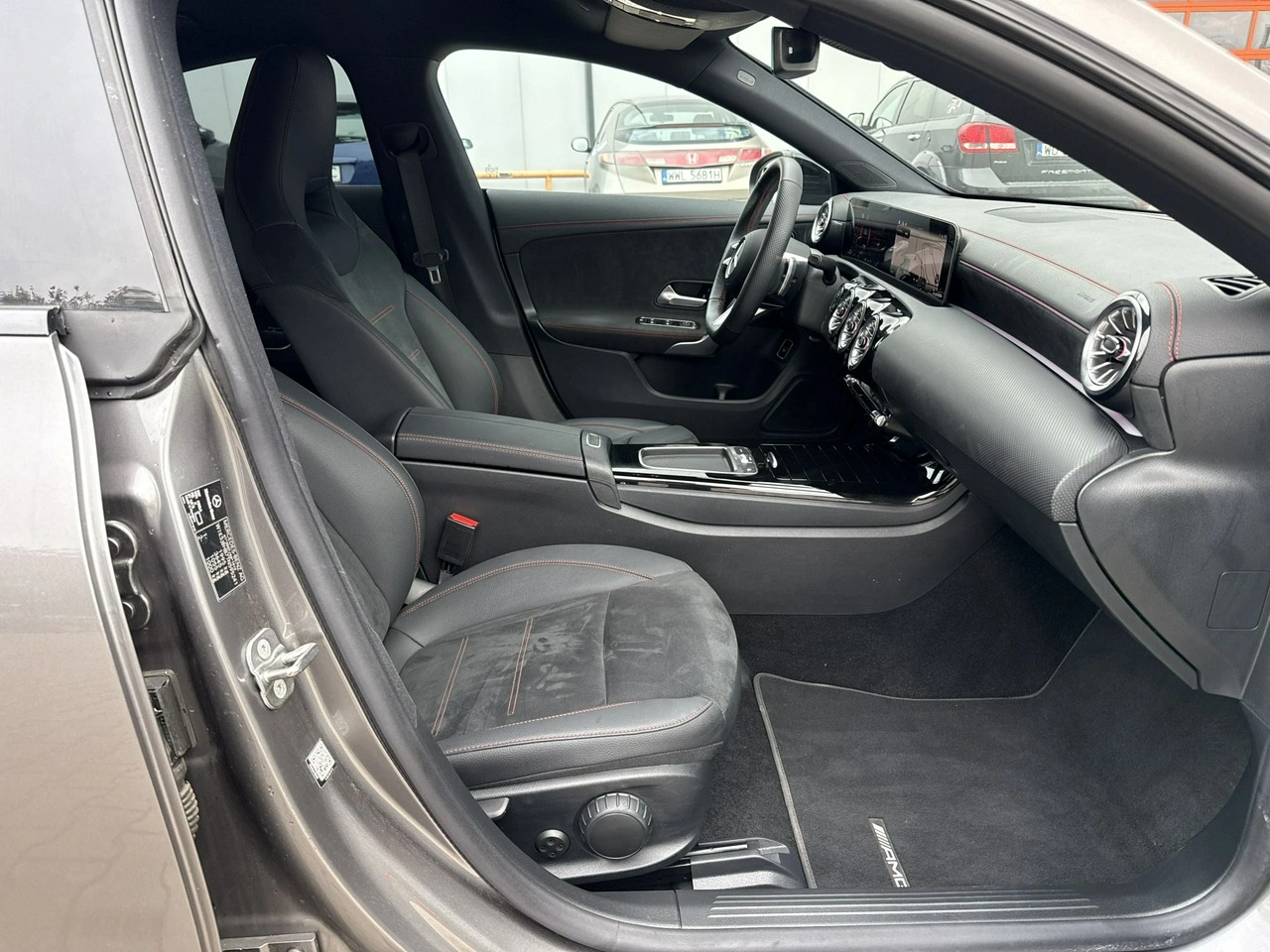 Mercedes CLA 200 - Zdjęcie 19