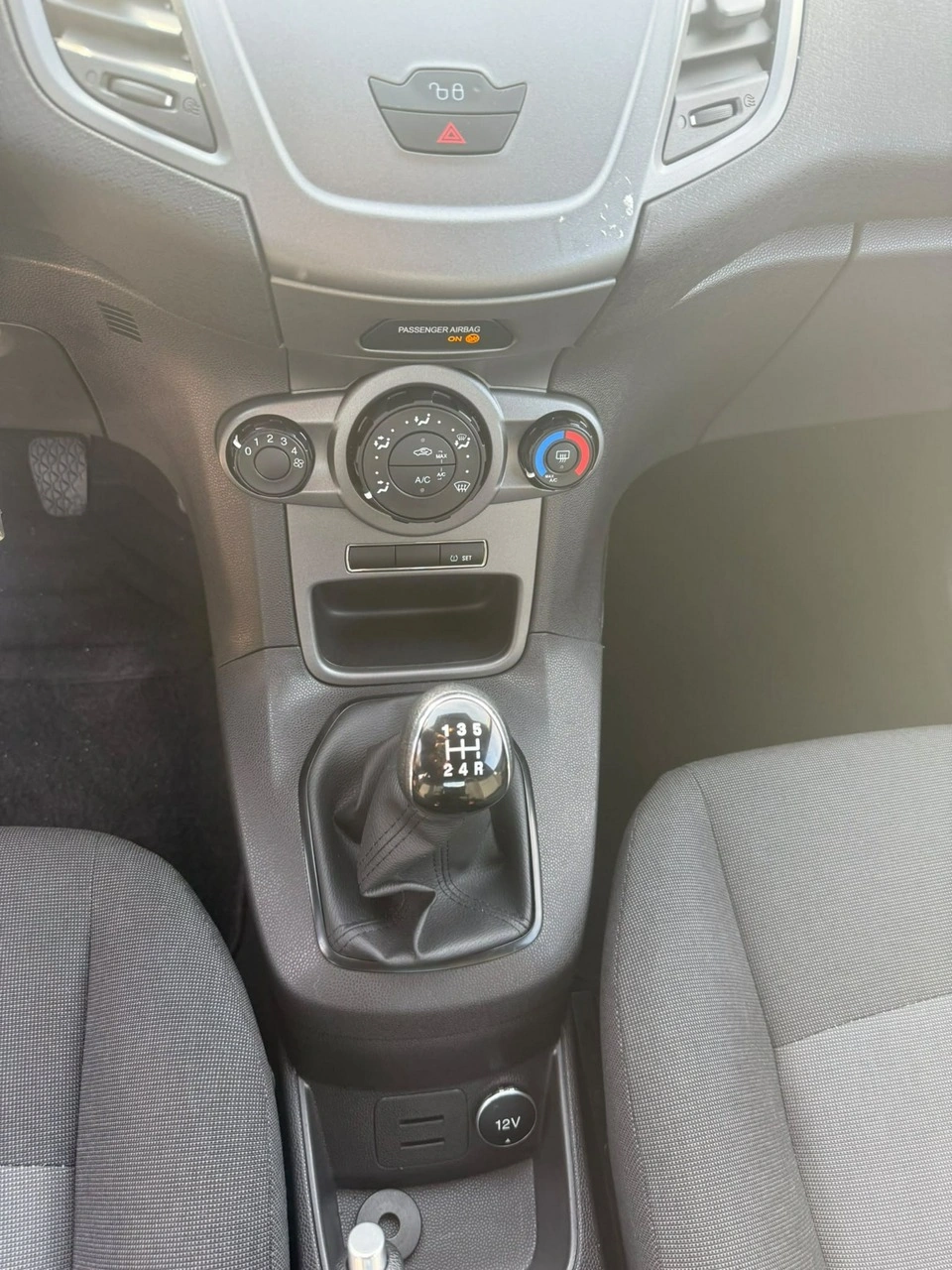 Ford Fiesta - Zdjęcie 35