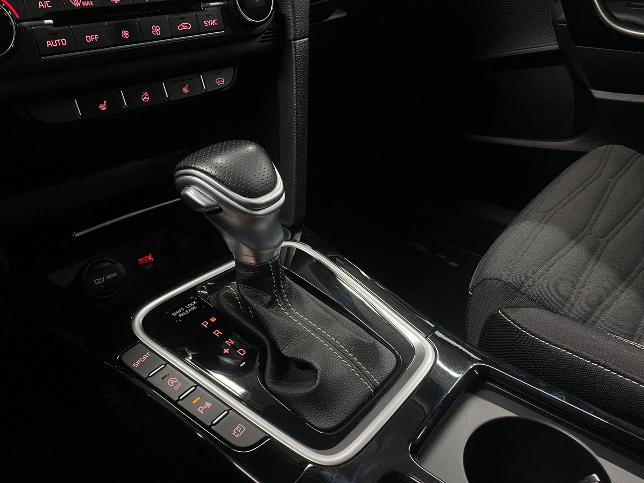Kia Pro_cee'd - Zdjęcie 32