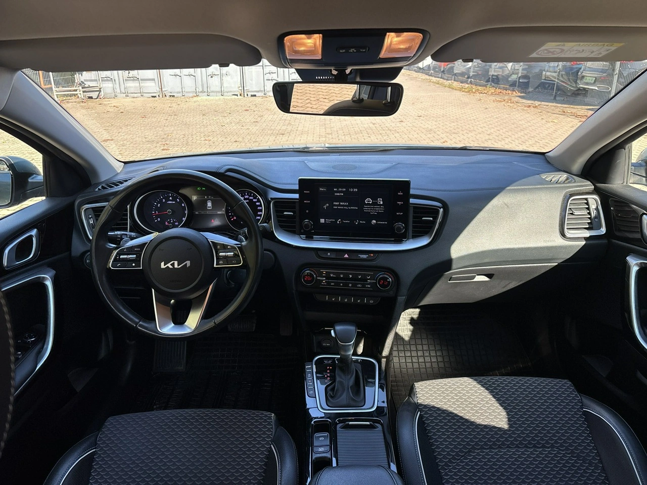 Kia Ceed - Zdjęcie 12