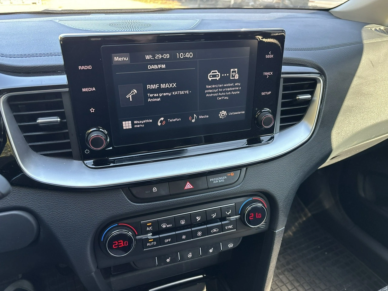 Kia Ceed - Zdjęcie 22