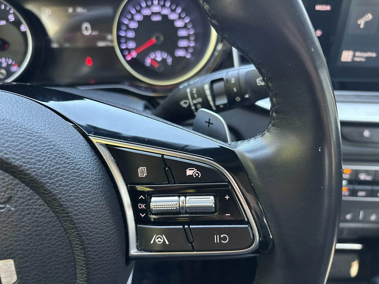 Kia Ceed - Zdjęcie 25