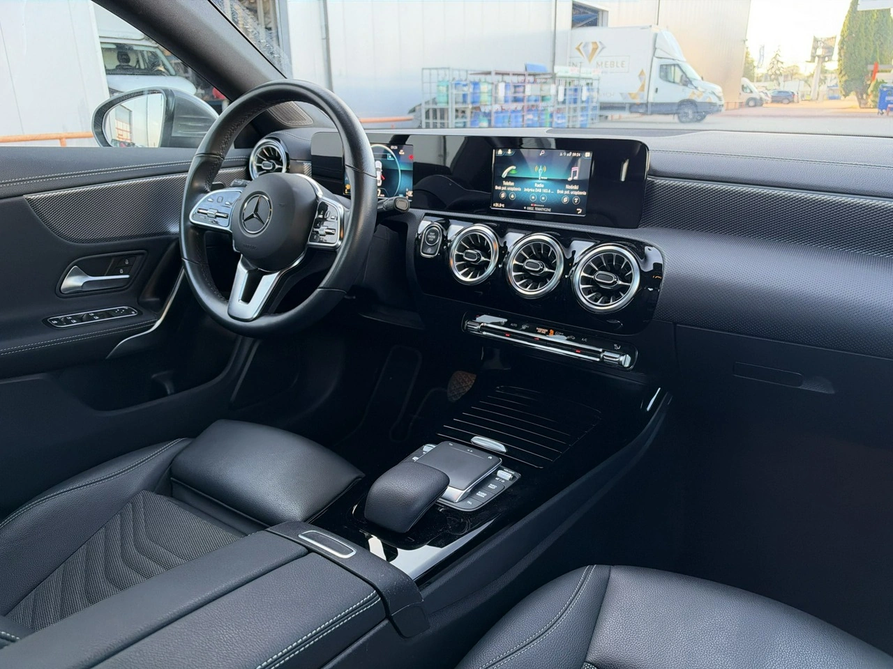Mercedes CLA 180 - Zdjęcie 20