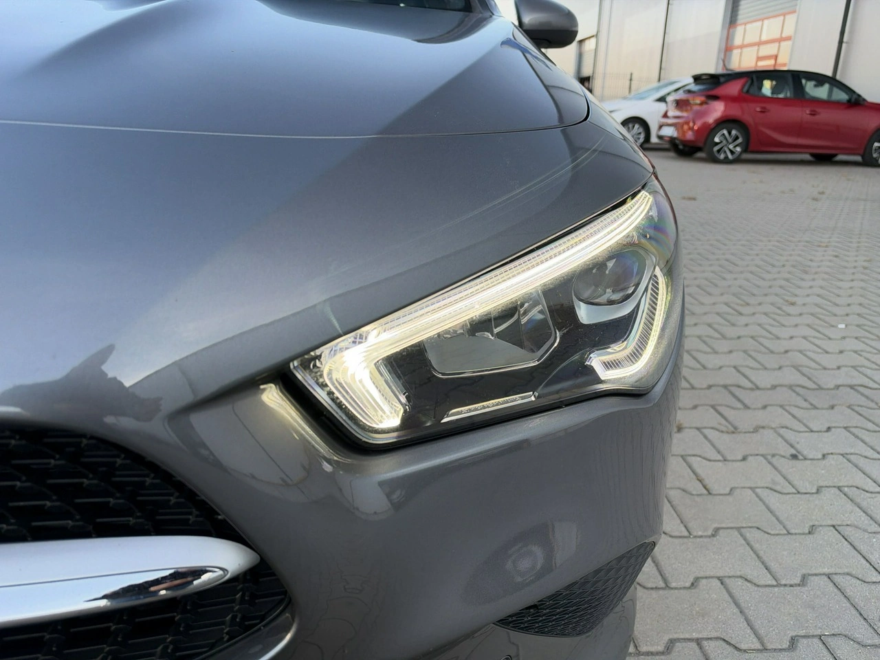 Mercedes CLA 180 - Zdjęcie 8