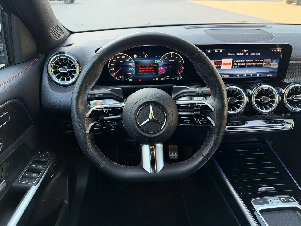 Mercedes GLB - Zdjęcie 24