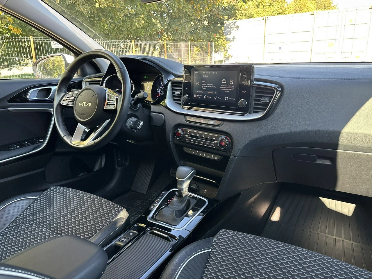Kia Ceed - Zdjęcie 13