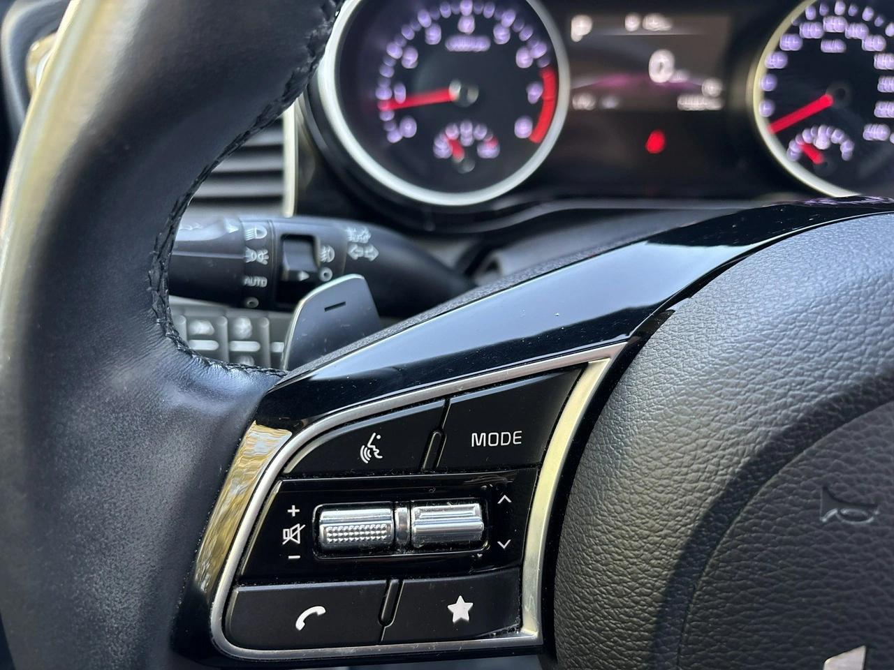 Kia Ceed - Zdjęcie 26