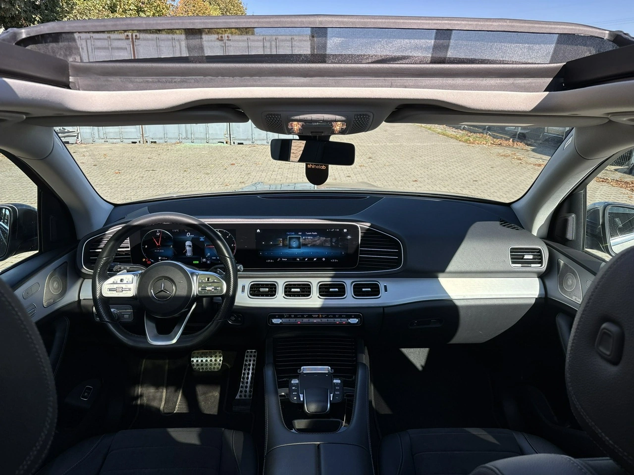 Mercedes GLE 300 - Zdjęcie 12