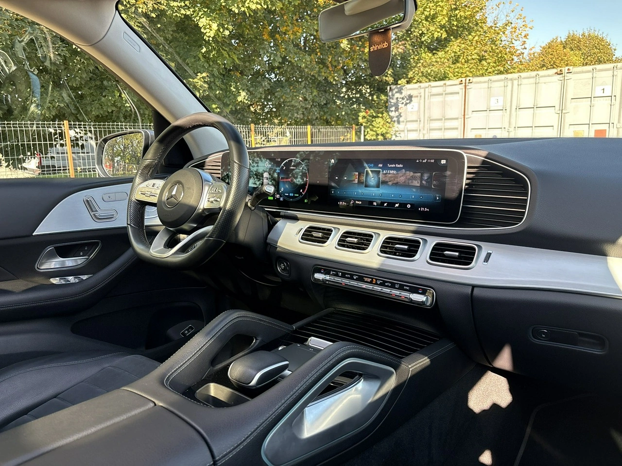 Mercedes GLE 300 - Zdjęcie 13