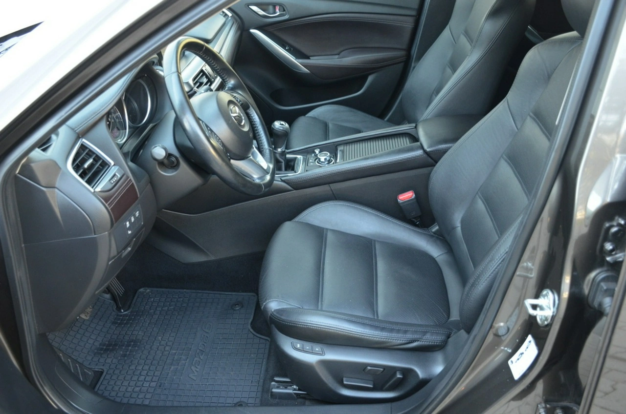 Mazda 6 - Zdjęcie 23