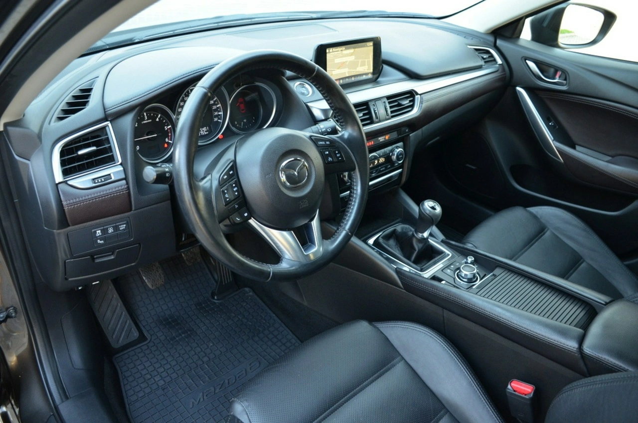 Mazda 6 - Zdjęcie 24