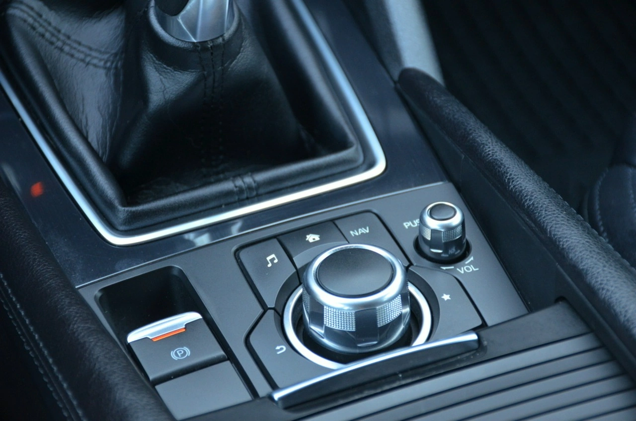 Mazda 6 - Zdjęcie 37