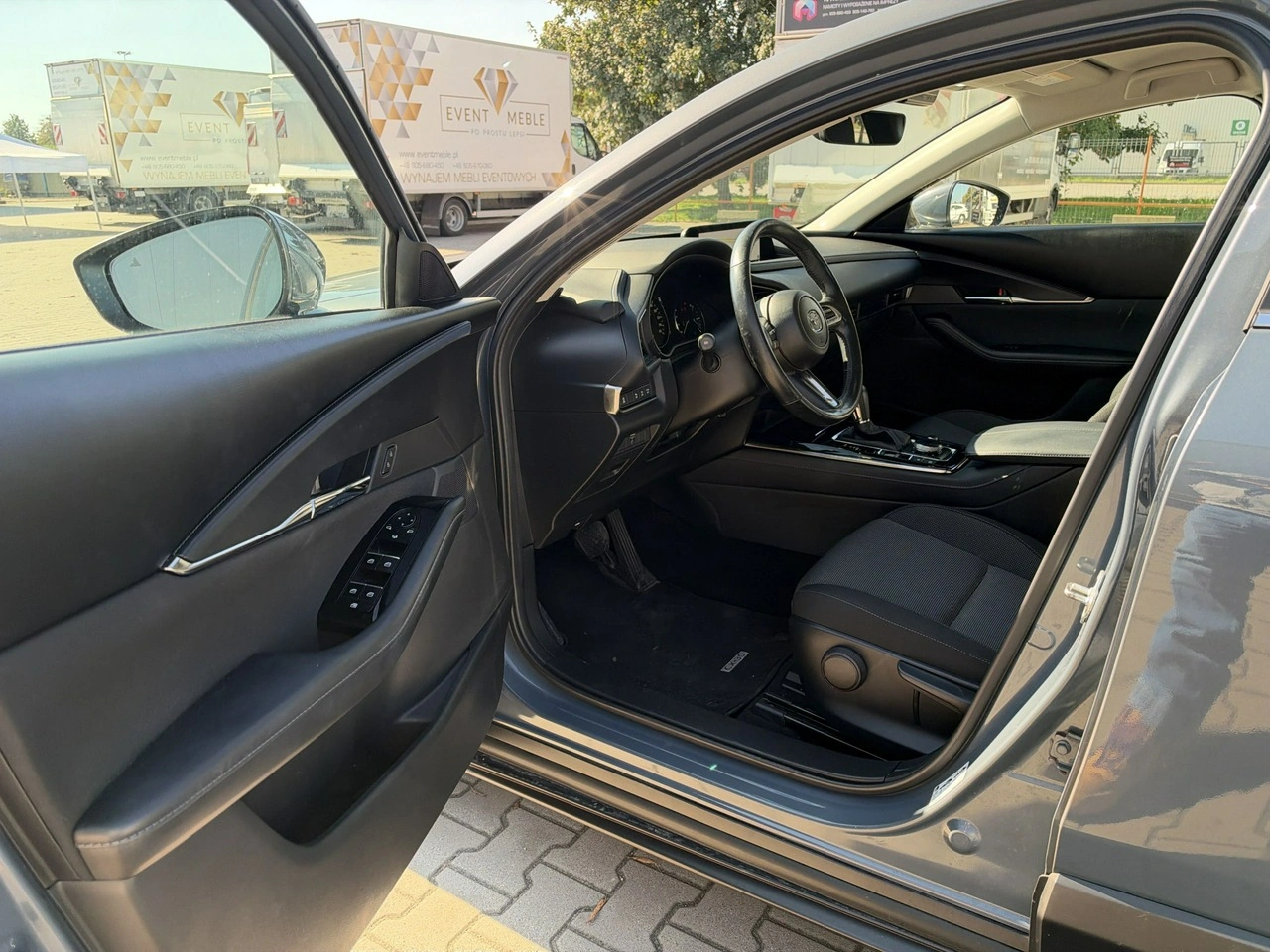Mazda CX-30 - Zdjęcie 9
