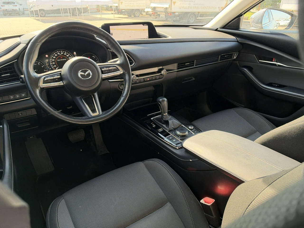 Mazda CX-30 - Zdjęcie 12