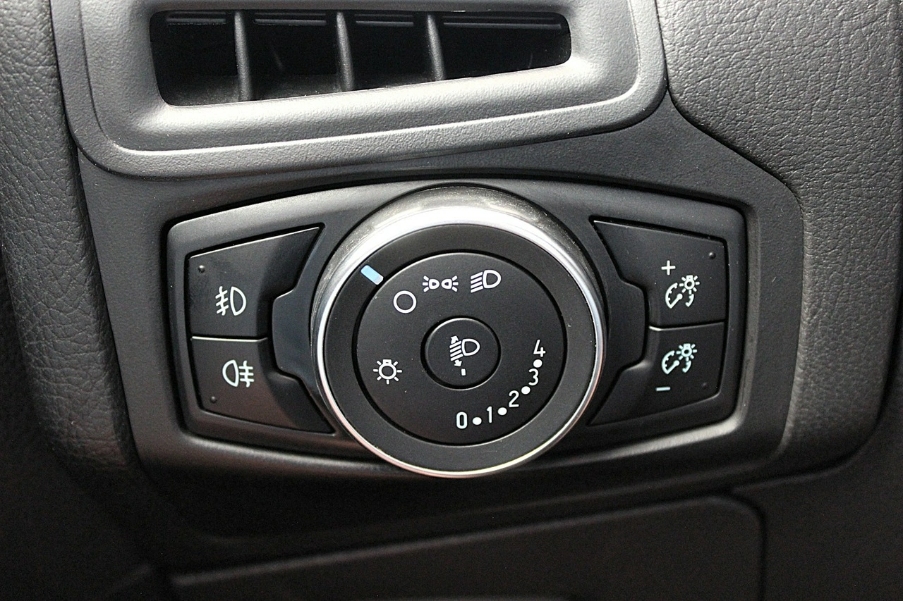 Ford Focus - Zdjęcie 17