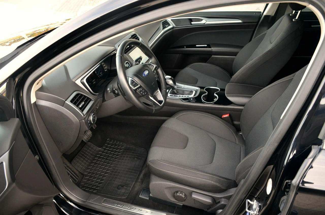 Ford Mondeo - Zdjęcie 12