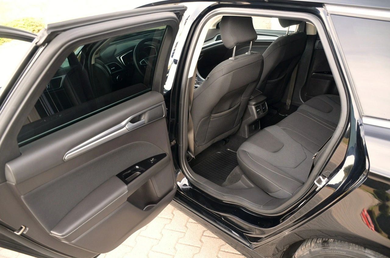 Ford Mondeo - Zdjęcie 15
