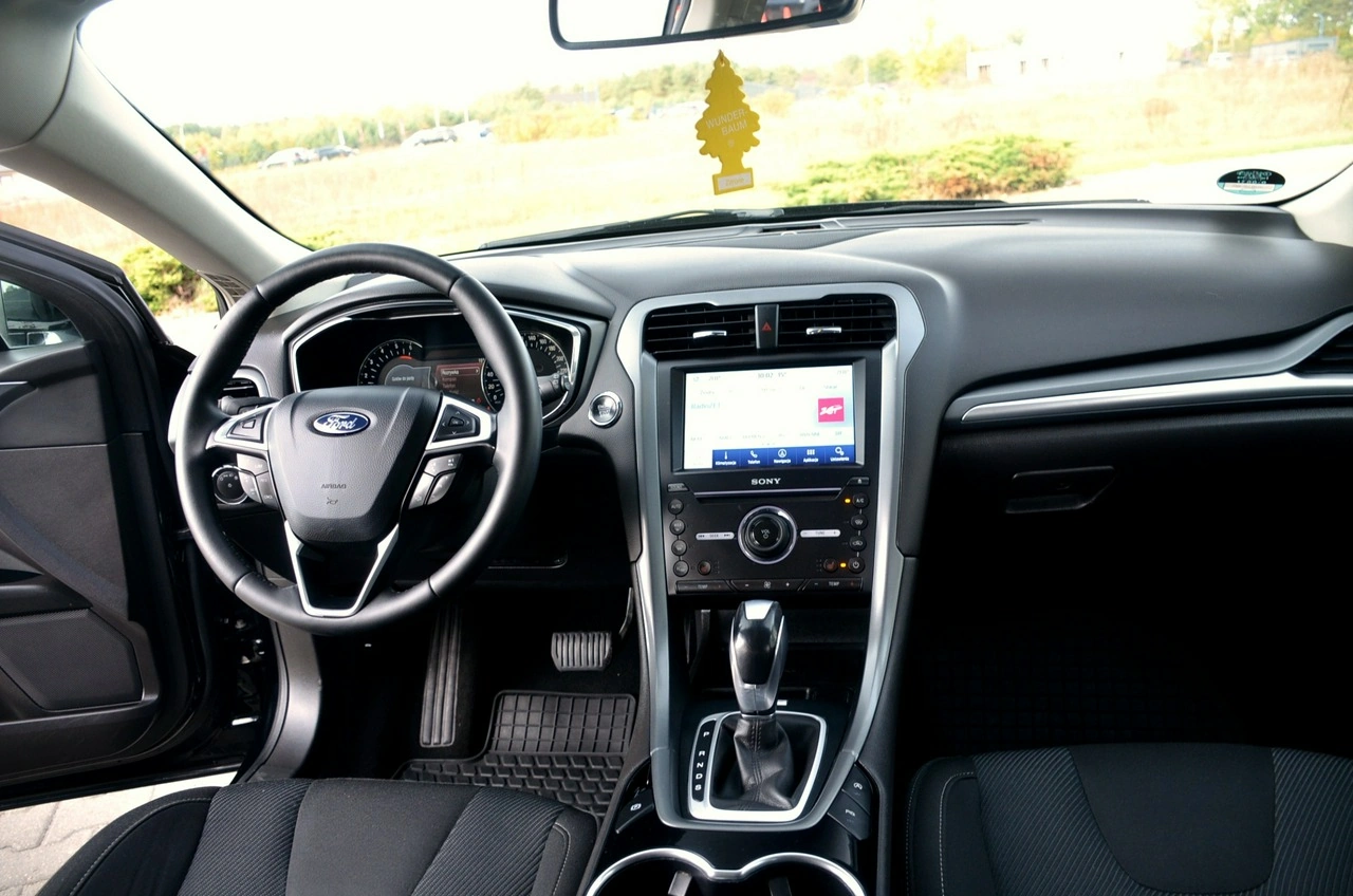 Ford Mondeo - Zdjęcie 19