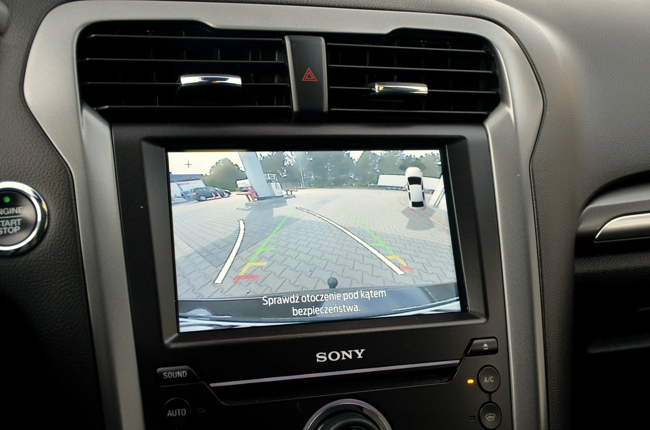 Ford Mondeo - Zdjęcie 24