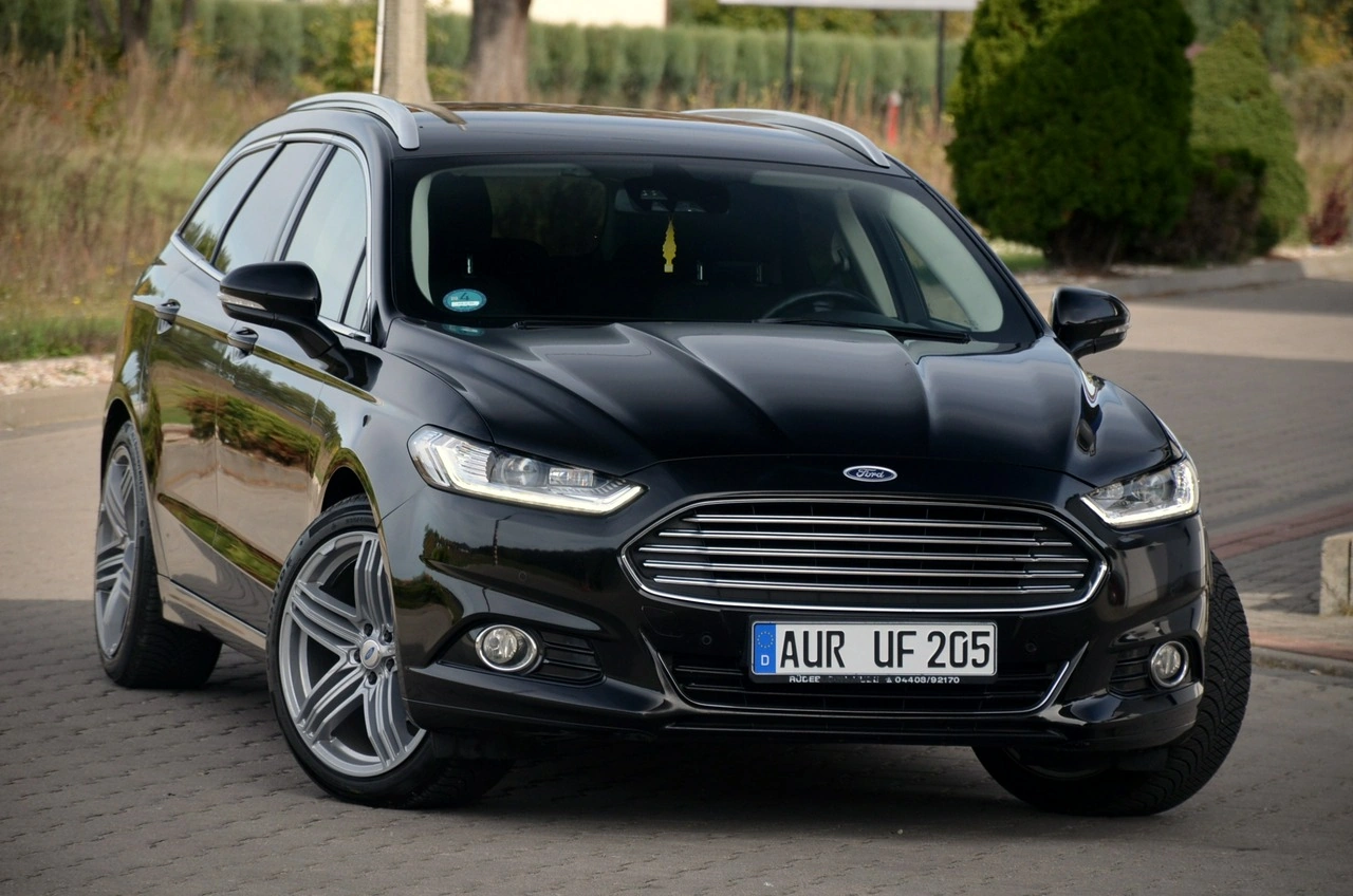 Ford Mondeo - Główne zdjęcie
