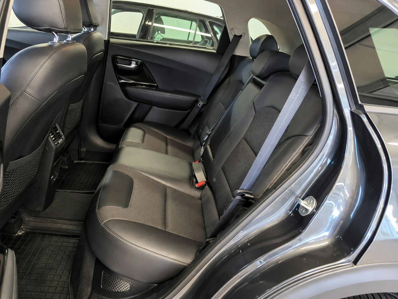 Kia Niro - Zdjęcie 10
