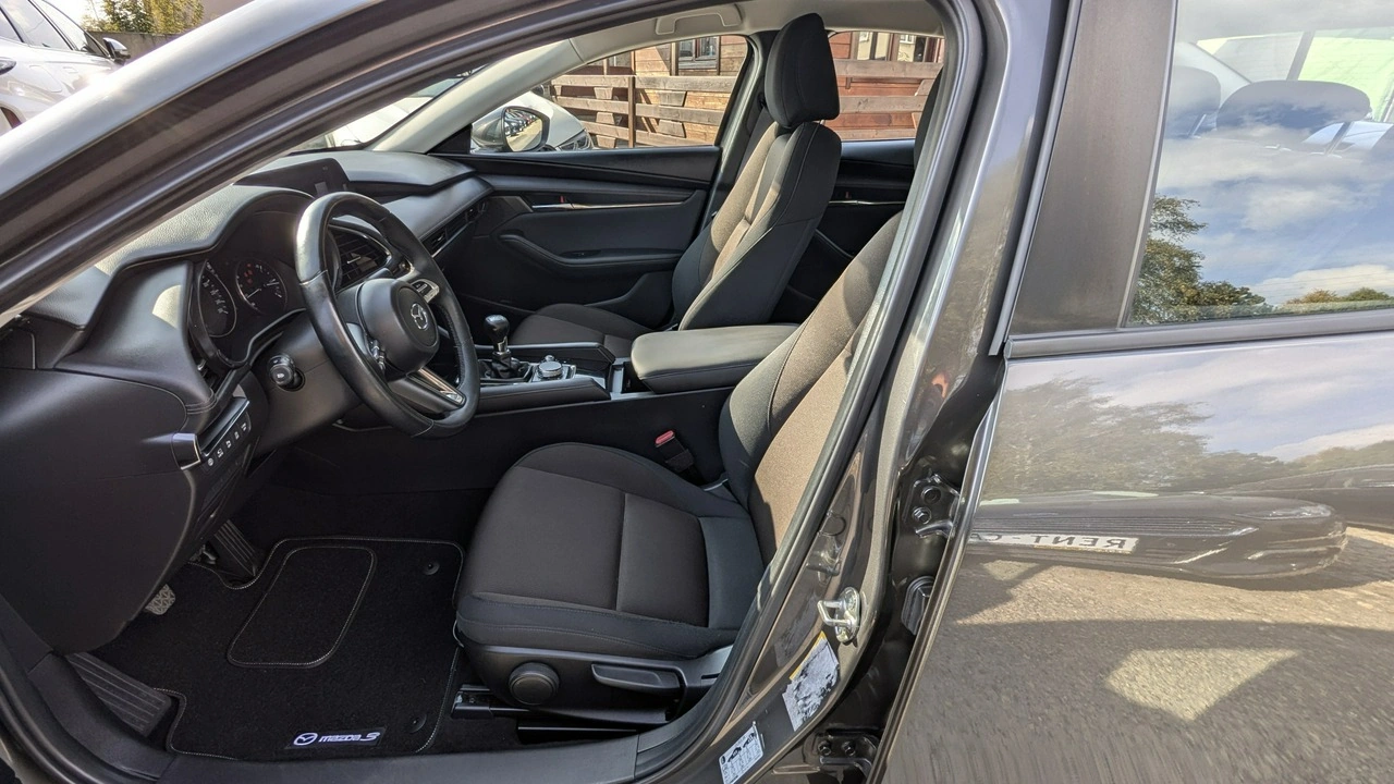 Mazda 3 - Zdjęcie 13