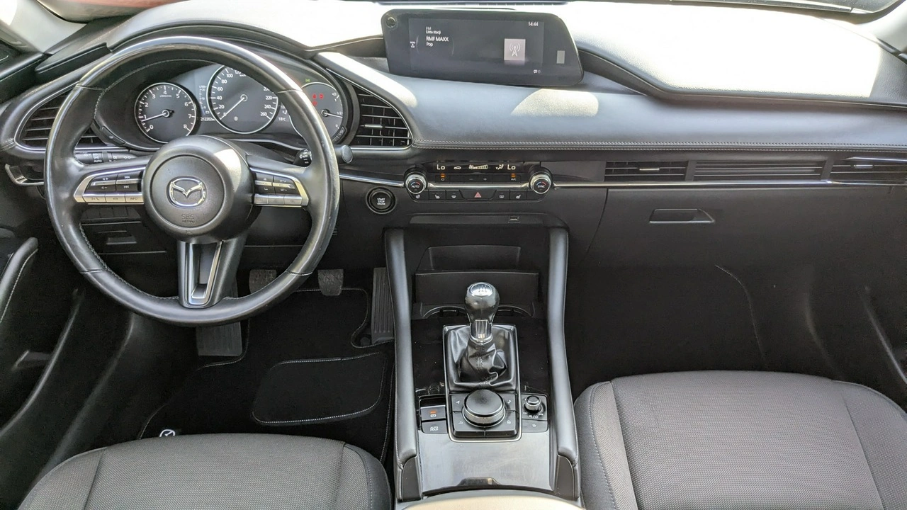 Mazda 3 - Zdjęcie 25