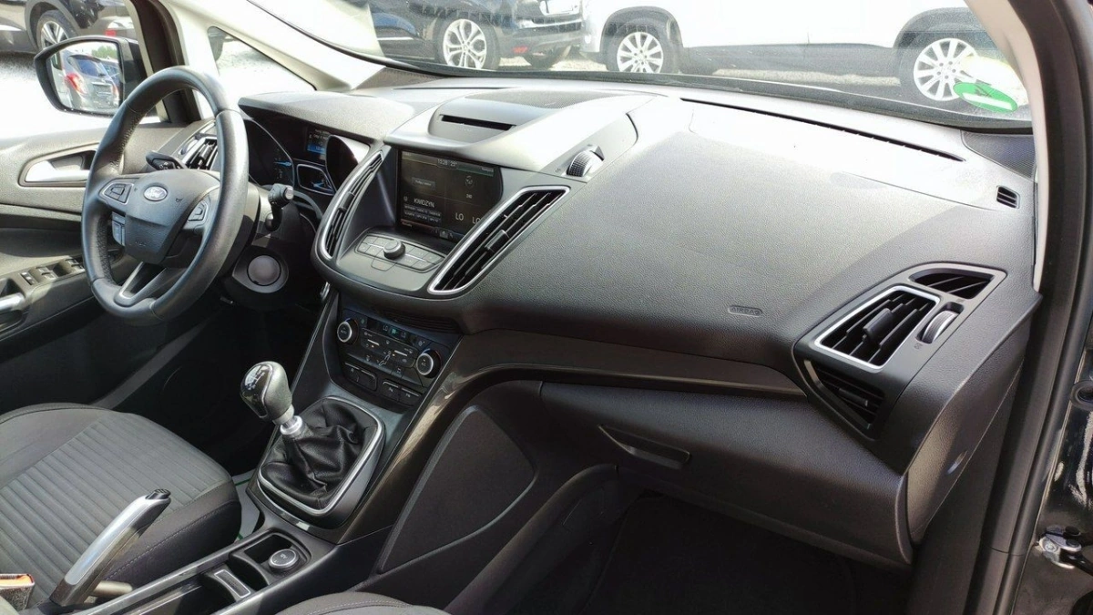Ford C-MAX - Zdjęcie 15