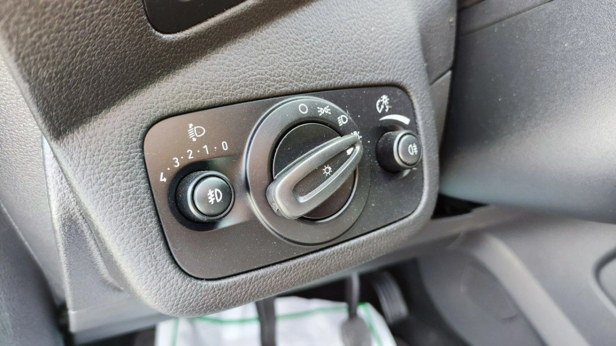 Ford C-MAX - Zdjęcie 18