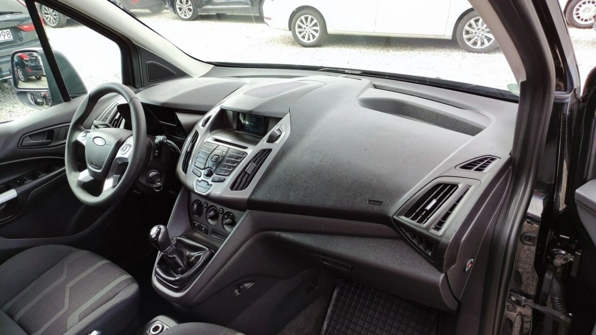 Ford Tourneo Connect - Zdjęcie 30