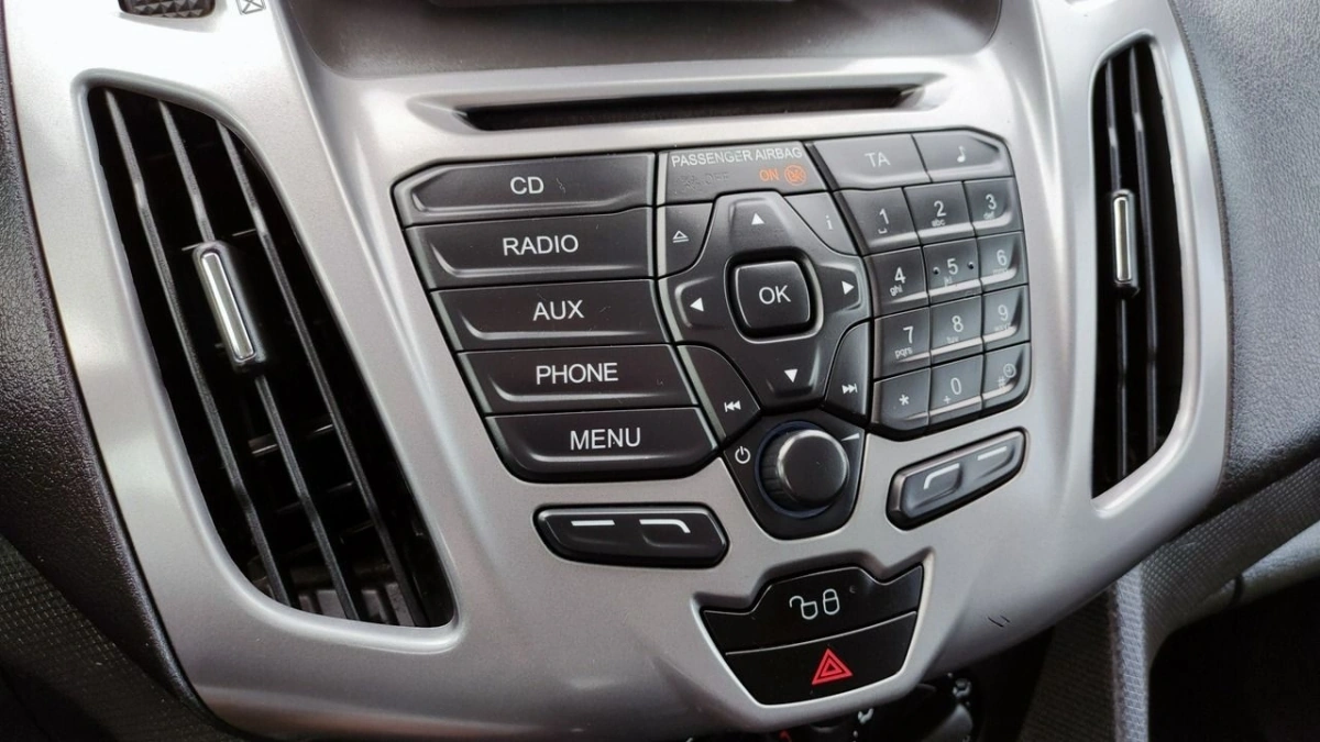 Ford Tourneo Connect - Zdjęcie 37