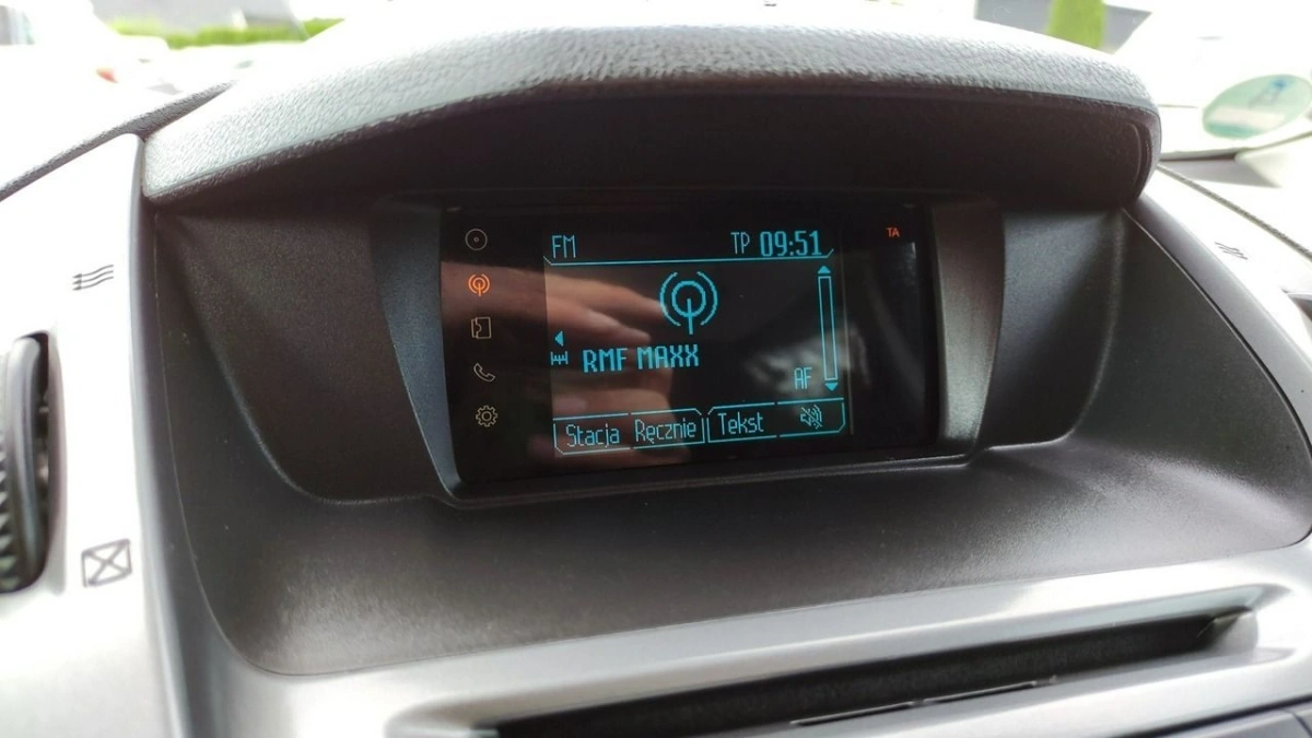 Ford Tourneo Connect - Zdjęcie 38