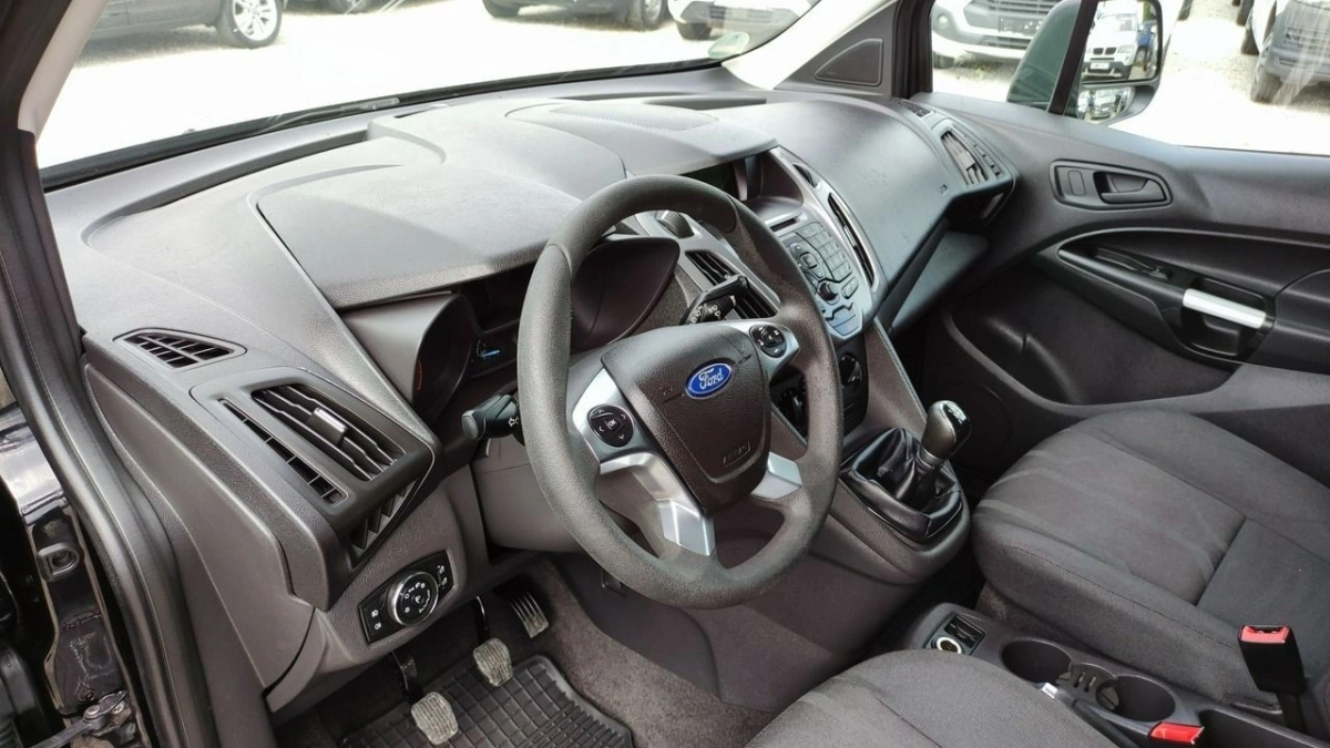 Ford Tourneo Connect - Zdjęcie 40