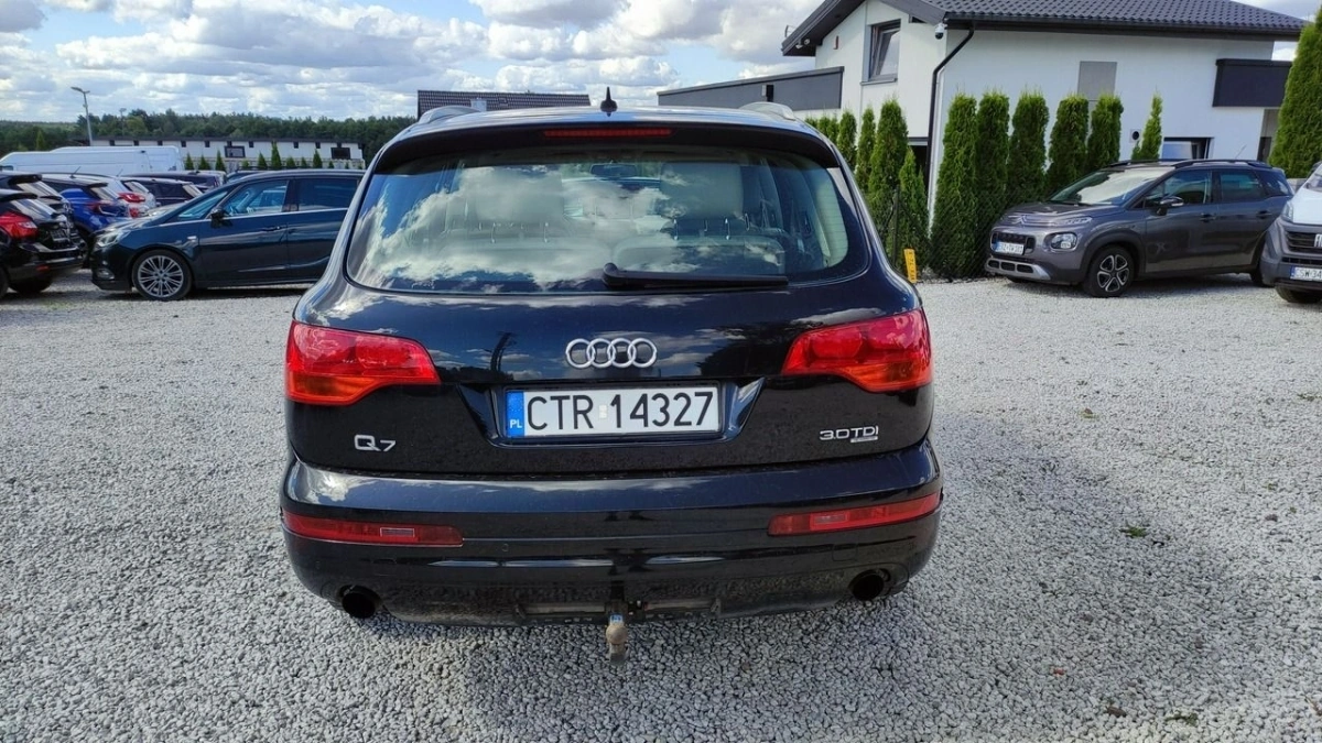 Audi Q7 - Zdjęcie 6