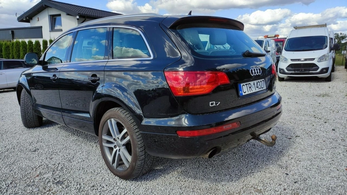 Audi Q7 - Zdjęcie 12