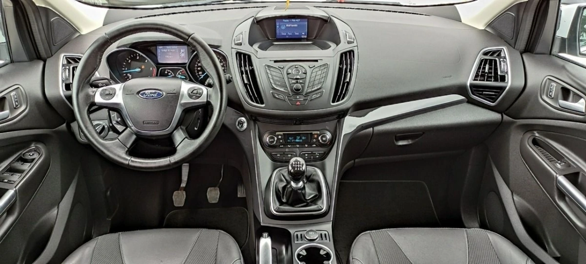 Ford Kuga - Zdjęcie 36
