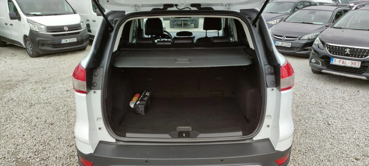 Ford Kuga - Zdjęcie 39