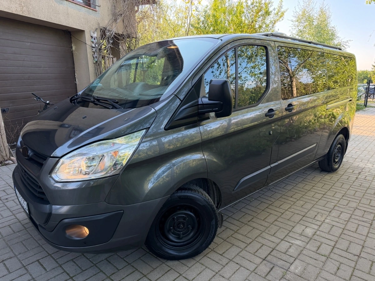 Ford Tourneo Custom - Zdjęcie 1