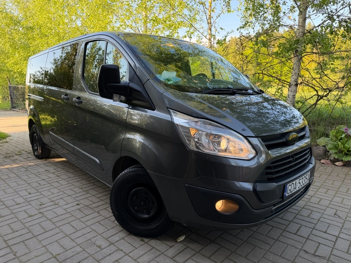 Ford Tourneo Custom - Zdjęcie 5