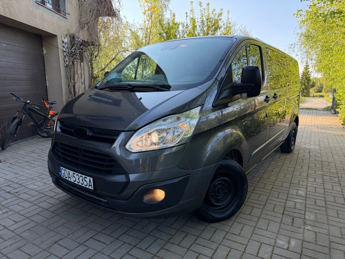 Ford Tourneo Custom - Główne zdjęcie