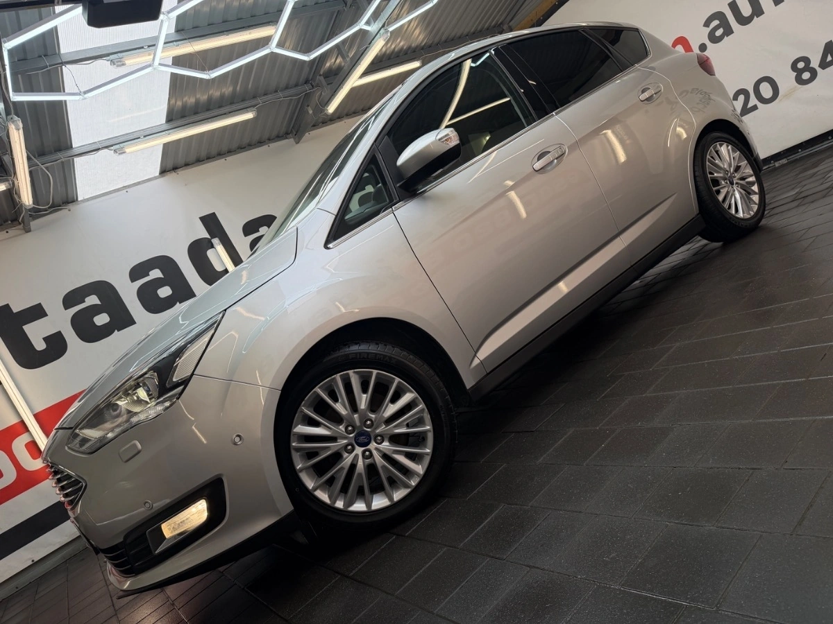 Ford C-MAX - Zdjęcie 9
