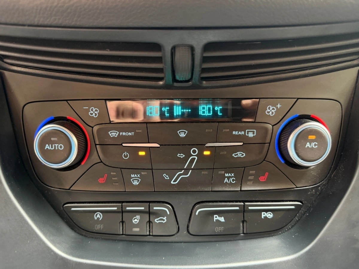 Ford C-MAX - Zdjęcie 29